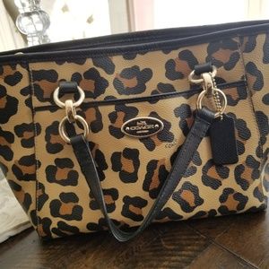 Coach hand bag